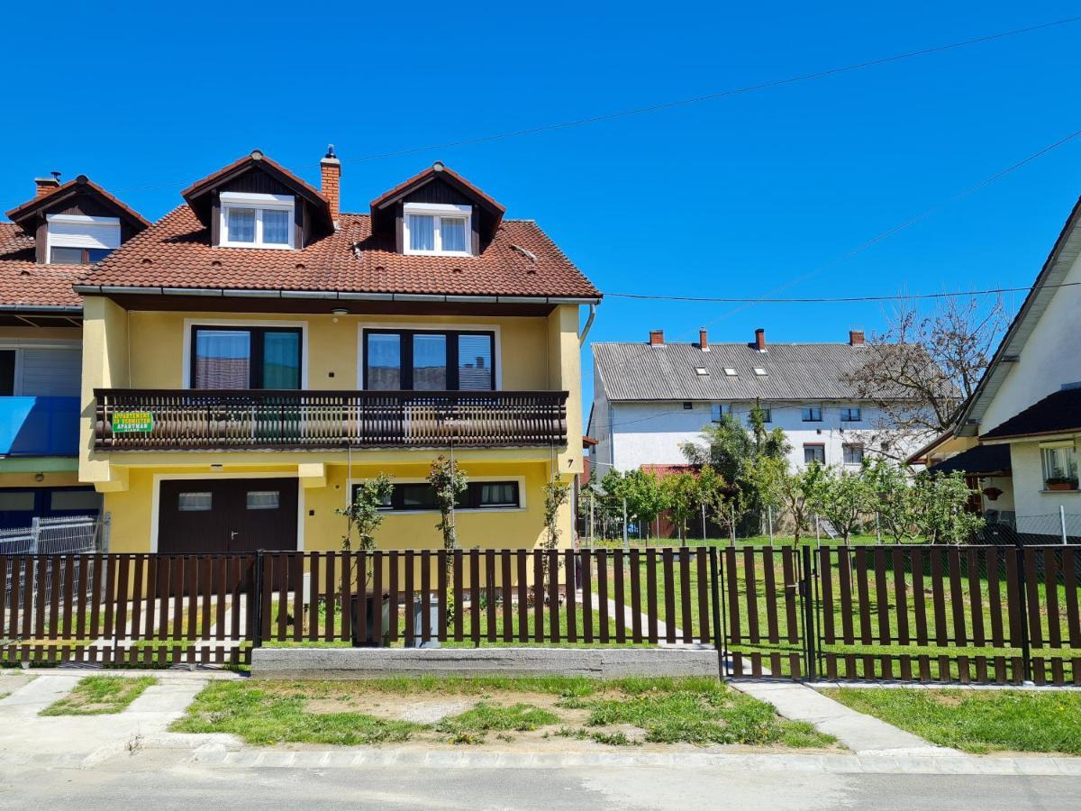 Gyoengyvirag Apartman لينتي المظهر الخارجي الصورة