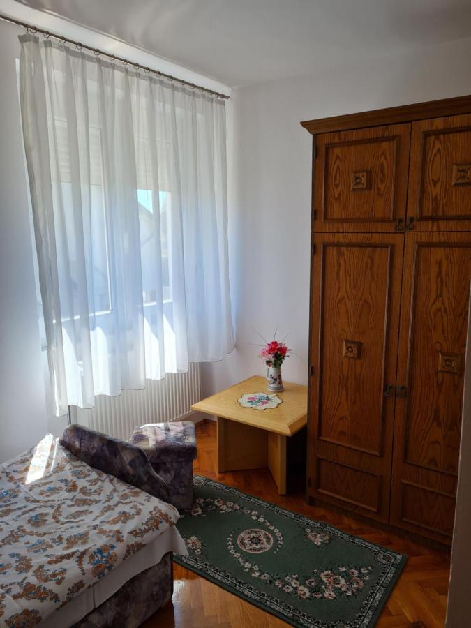 Gyoengyvirag Apartman لينتي المظهر الخارجي الصورة