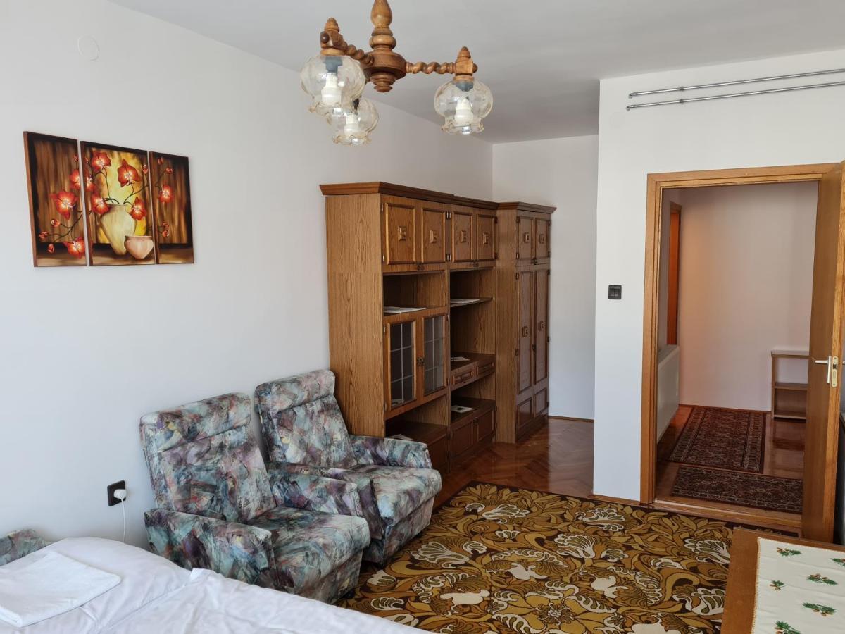 Gyoengyvirag Apartman لينتي المظهر الخارجي الصورة